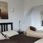 Casa De Personas فيلة كاليبي