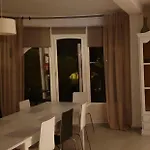 Casa De Personas كاليبي