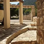 فيلة Casa De Personas كاليبي