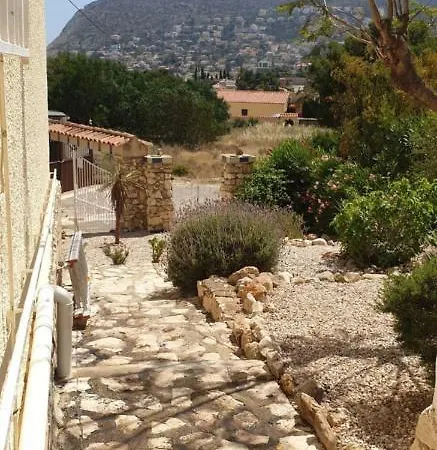 Casa De Personas Vila *