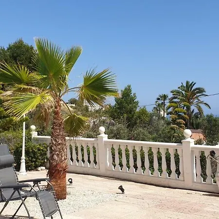 Casa De Personas Villa Calp